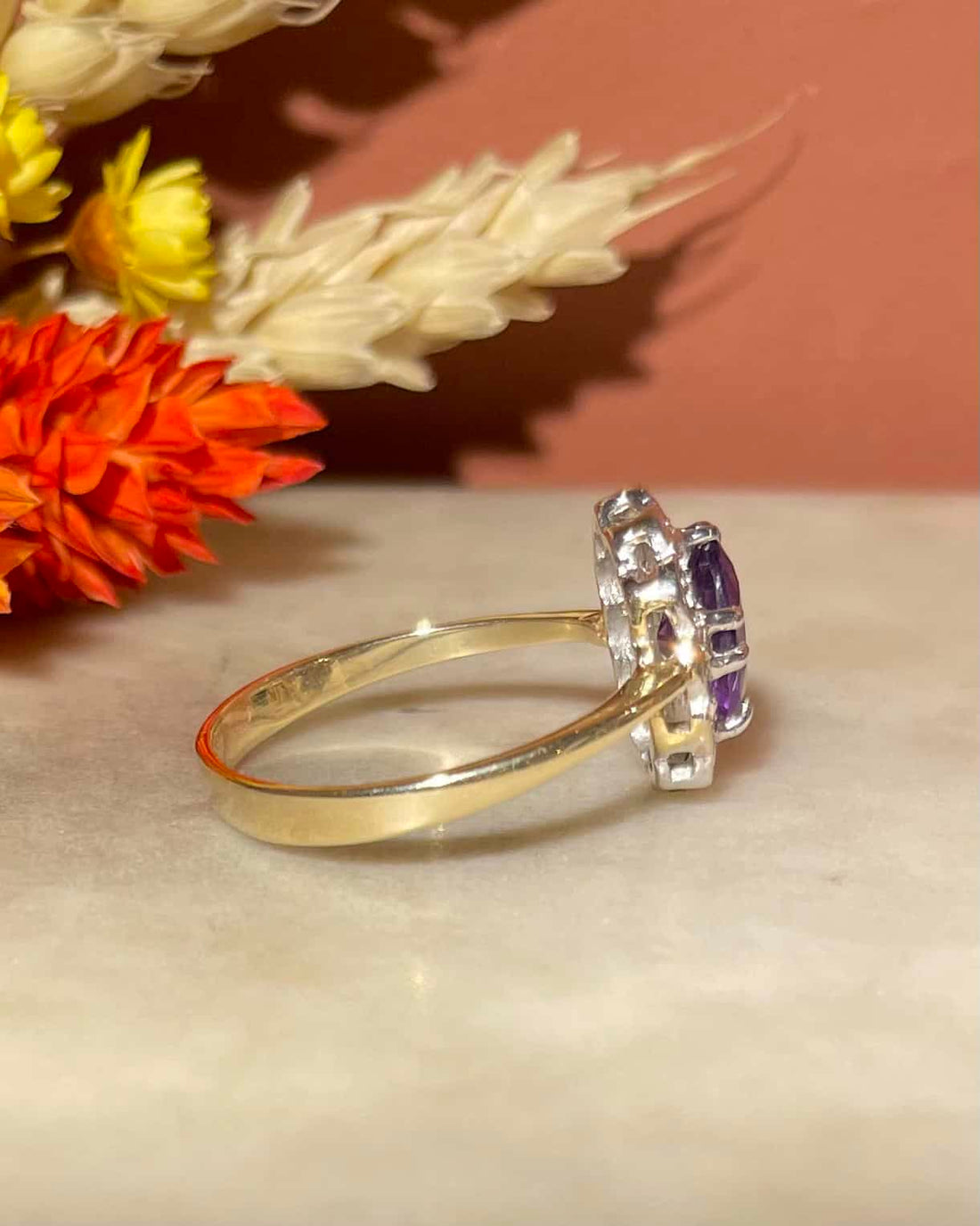 Anillo de margaritas de amatista y diamantes de 1 quilate &quot;Melissa&quot; 