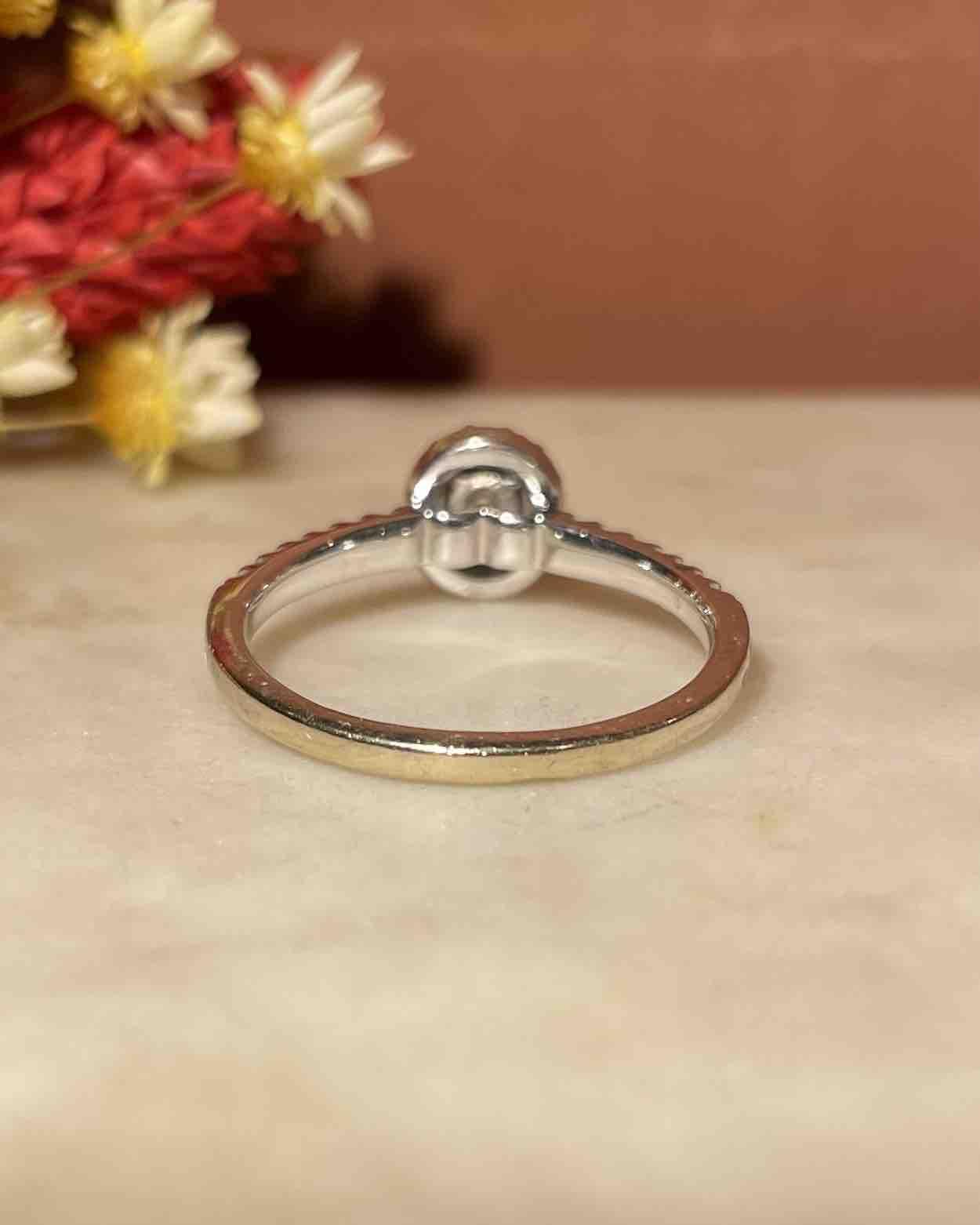 Bague vintage 29 Diamants &quot;Rozenn&quot;