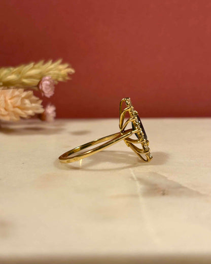 Bague Marguerite Marquise Saphir &amp; Diamants 0.84 carat &quot;Lyaa&quot;