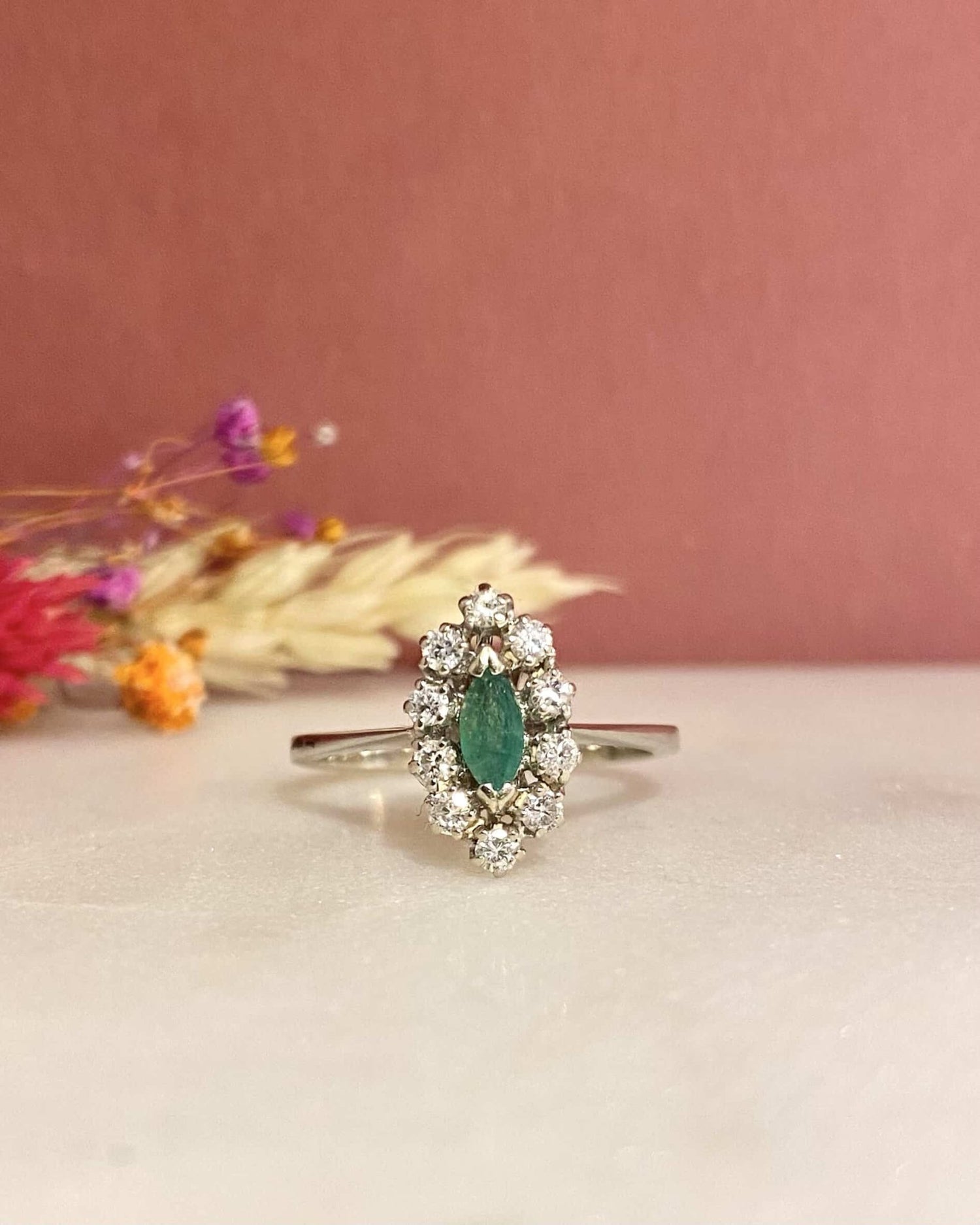 Bague Marquise Émeraude 0.20 carat &amp; Diamants &quot;Armelle&quot; - Elliade Paris