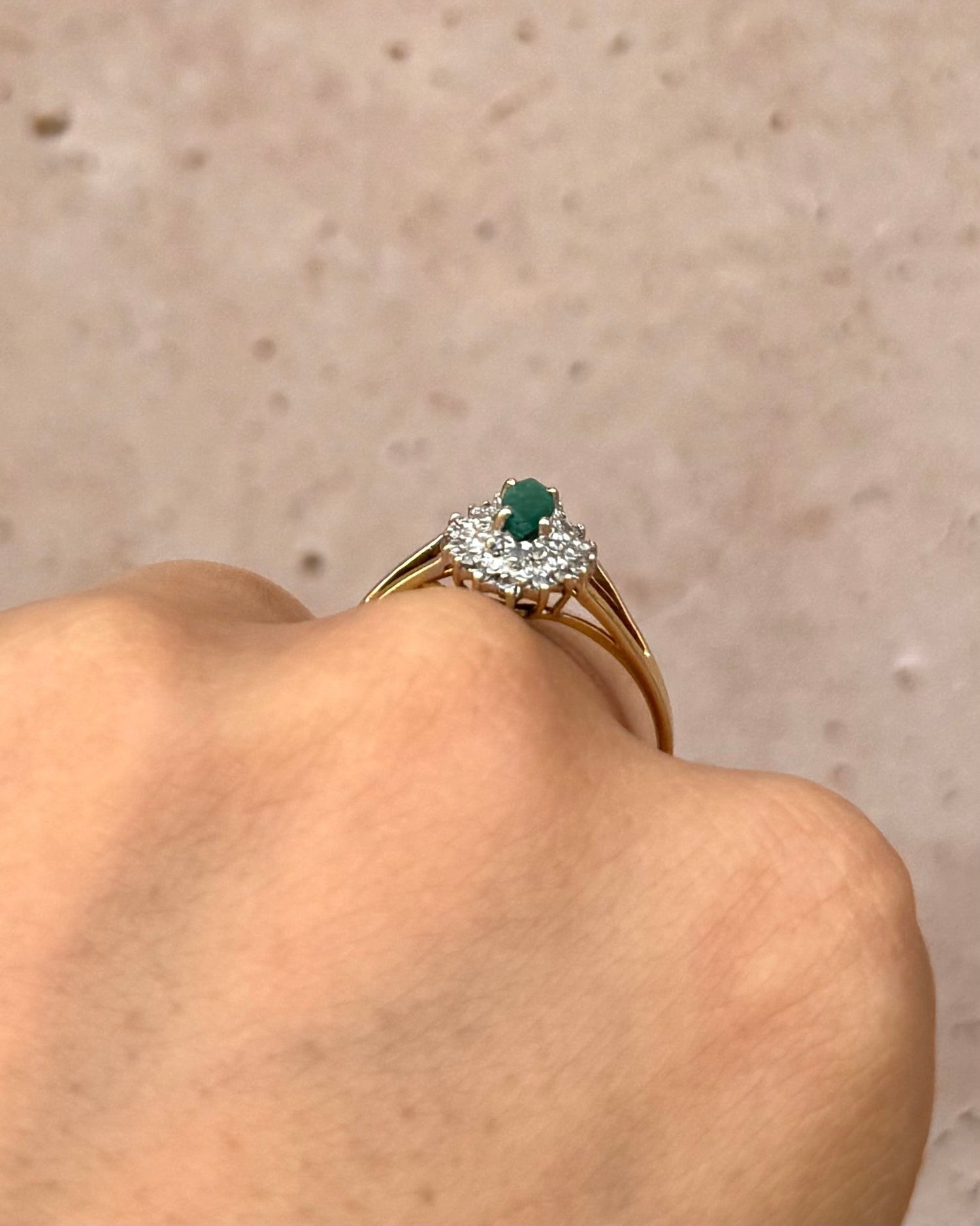 Bague Marquise Émeraude &amp; Diamants "Emeline" - Elliade Paris