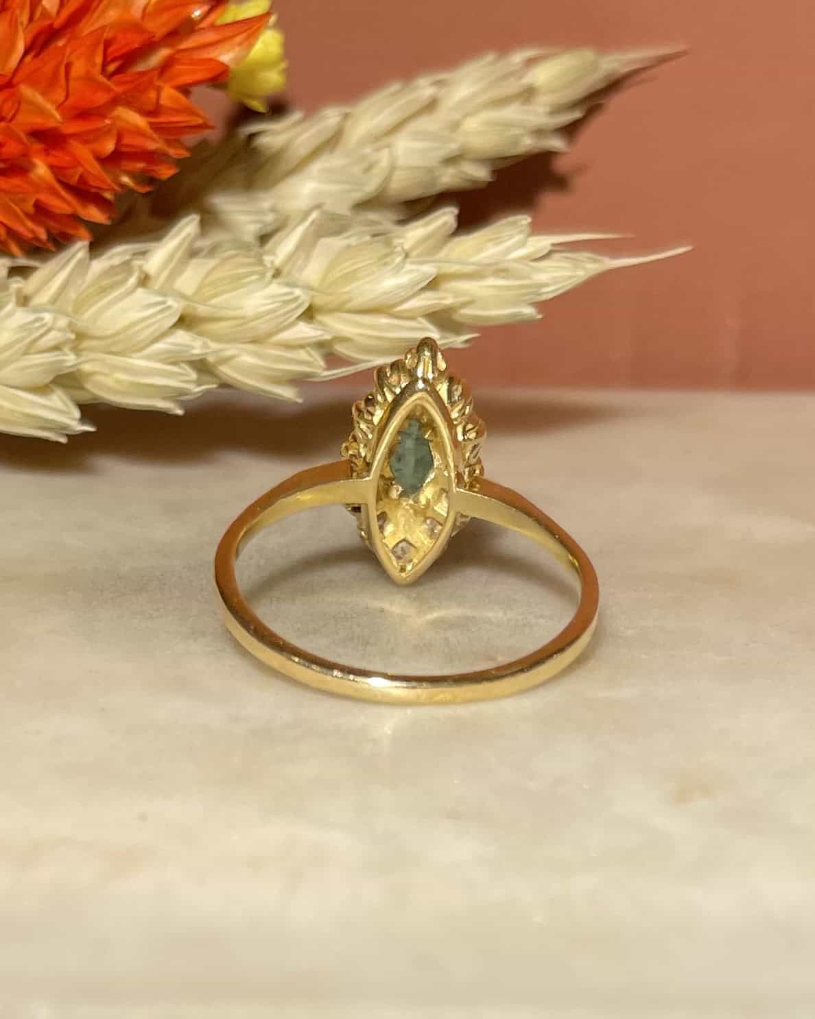 Bague Marquise Émeraude &amp; Diamants "Icona" - Elliade Paris