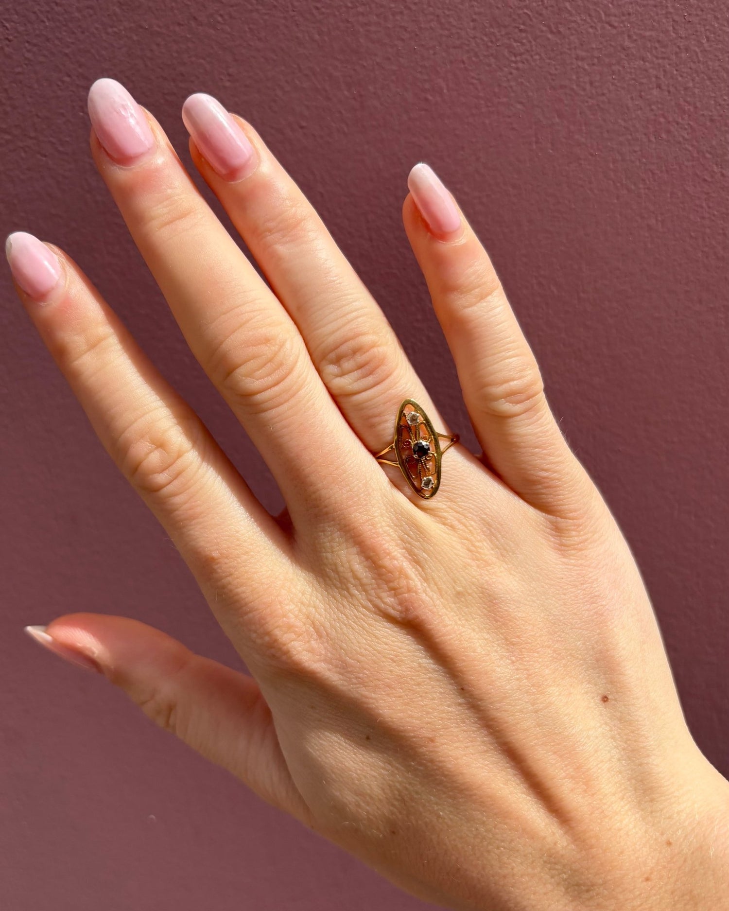 Bague Marquise Grenat 0.15 carat &amp; Diamants &quot;Claudette&quot; - Elliade Paris