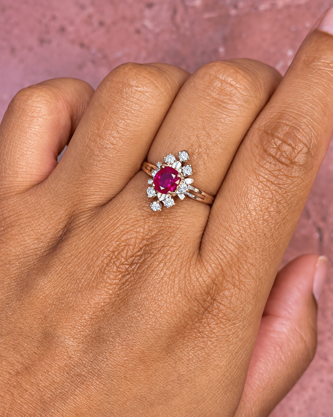 Bague Marquise Rubis 1 carat &amp; Diamants "Aurore" - Elliade Paris