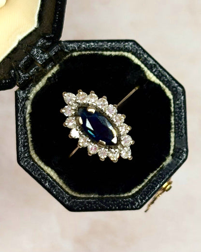 Bague Marquise Saphir 0.60 carat &amp; Diamants "Aurore" - Elliade Paris