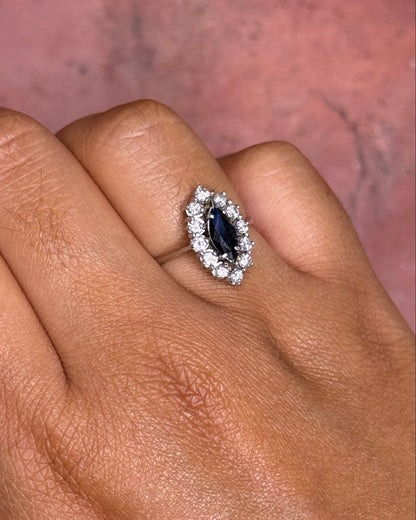 Bague Marquise Saphir 0.62 carat &amp; Diamants 0.36 carat "Eglantine" - Elliade Paris