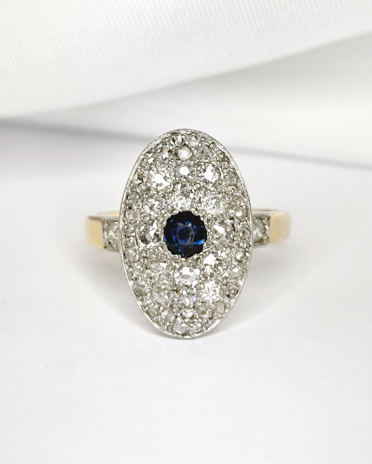 Bague Marquise Style Art - Déco Saphir &amp; Diamants 0.92 carat "Isabeau" - Elliade Paris