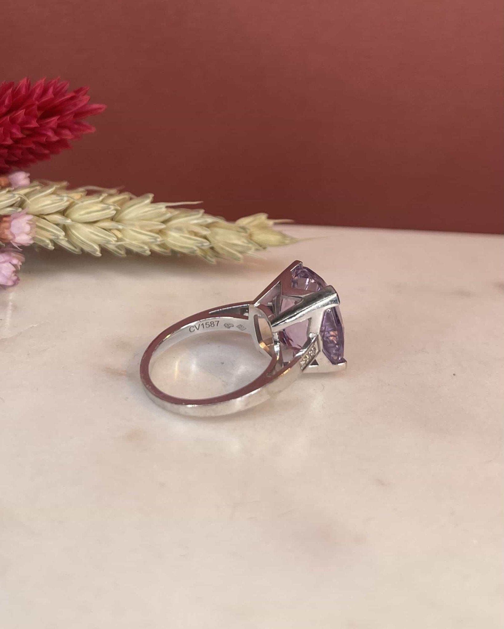 Bague Mauboussin Améthyste 6.90 carats &amp; Diamants - Elliade Paris