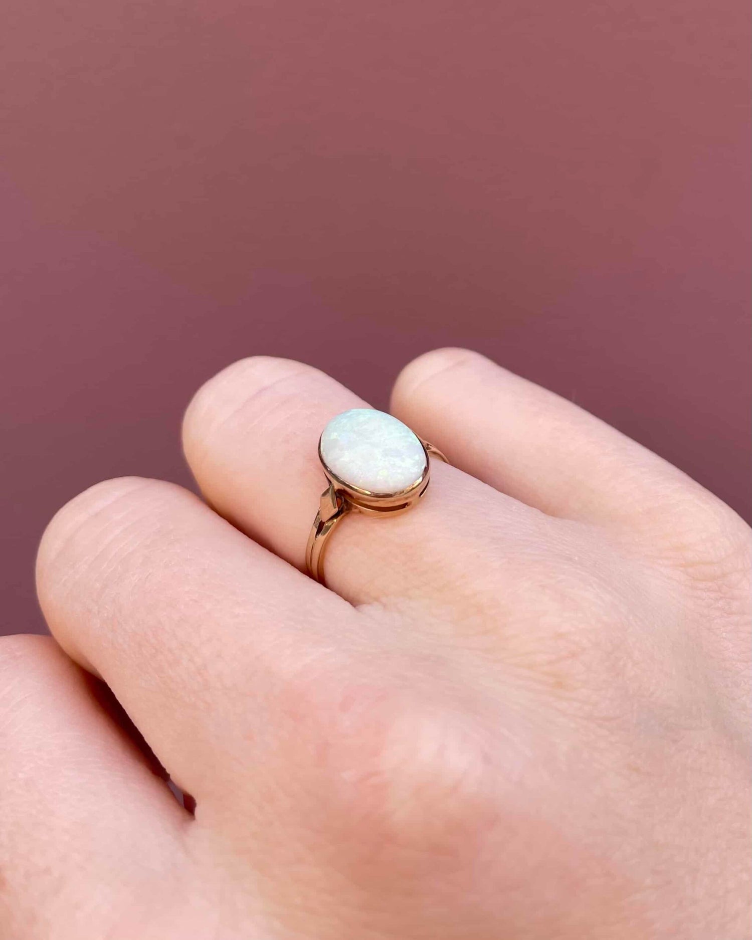 Bague Vintage Solitaire Opale 1.80 Carat &quot;Zenaya&quot;