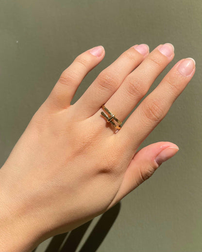 Anillo vintage de oro con eslabón de lazo "Thérèse"