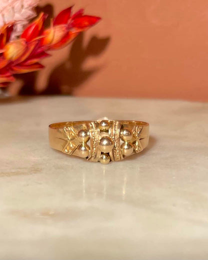 Vintage Gold Pearl Ring "Nell"