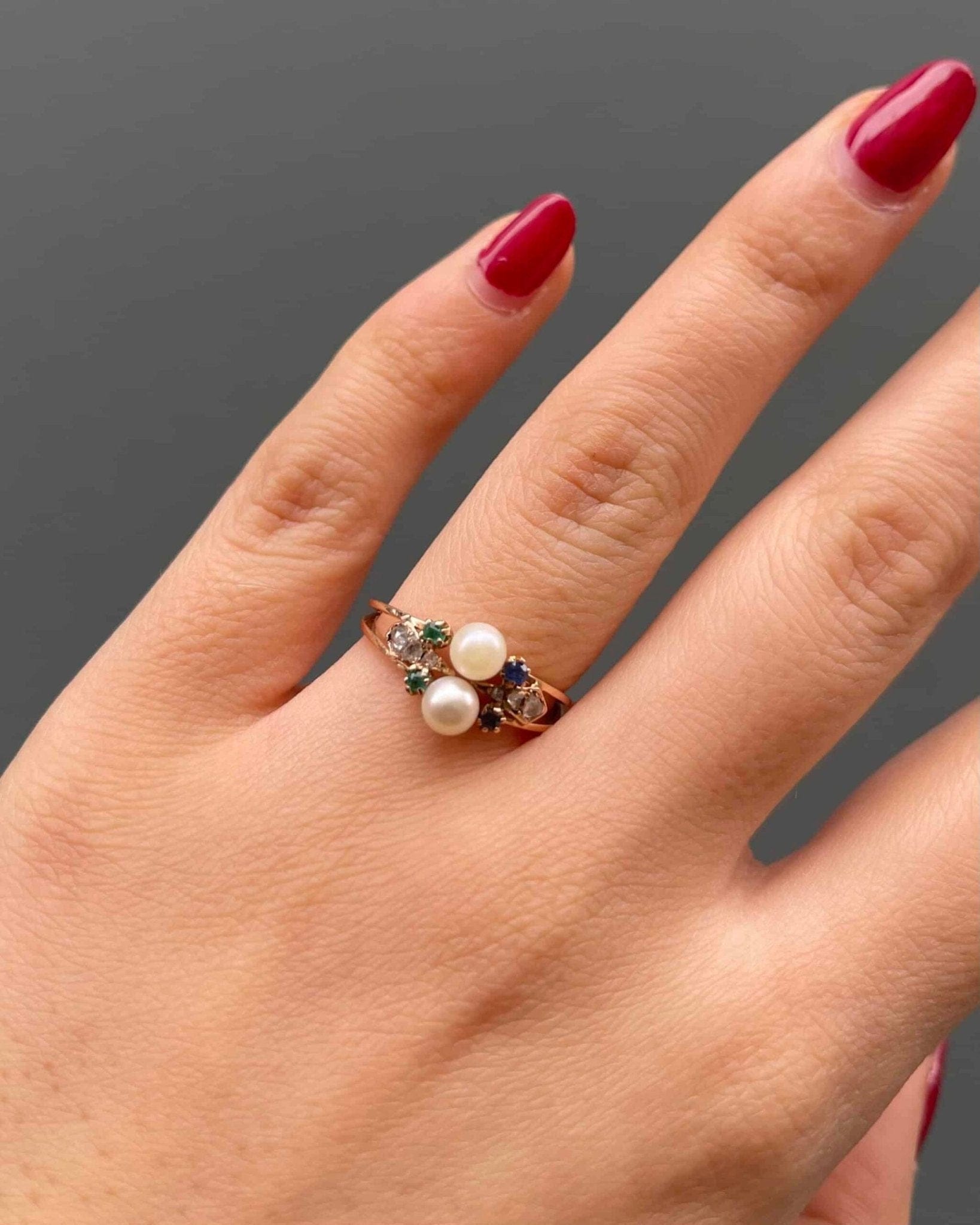 Bague Perles, Saphirs, Emeraudes &amp; Diamants "Louisa" - Elliade Paris