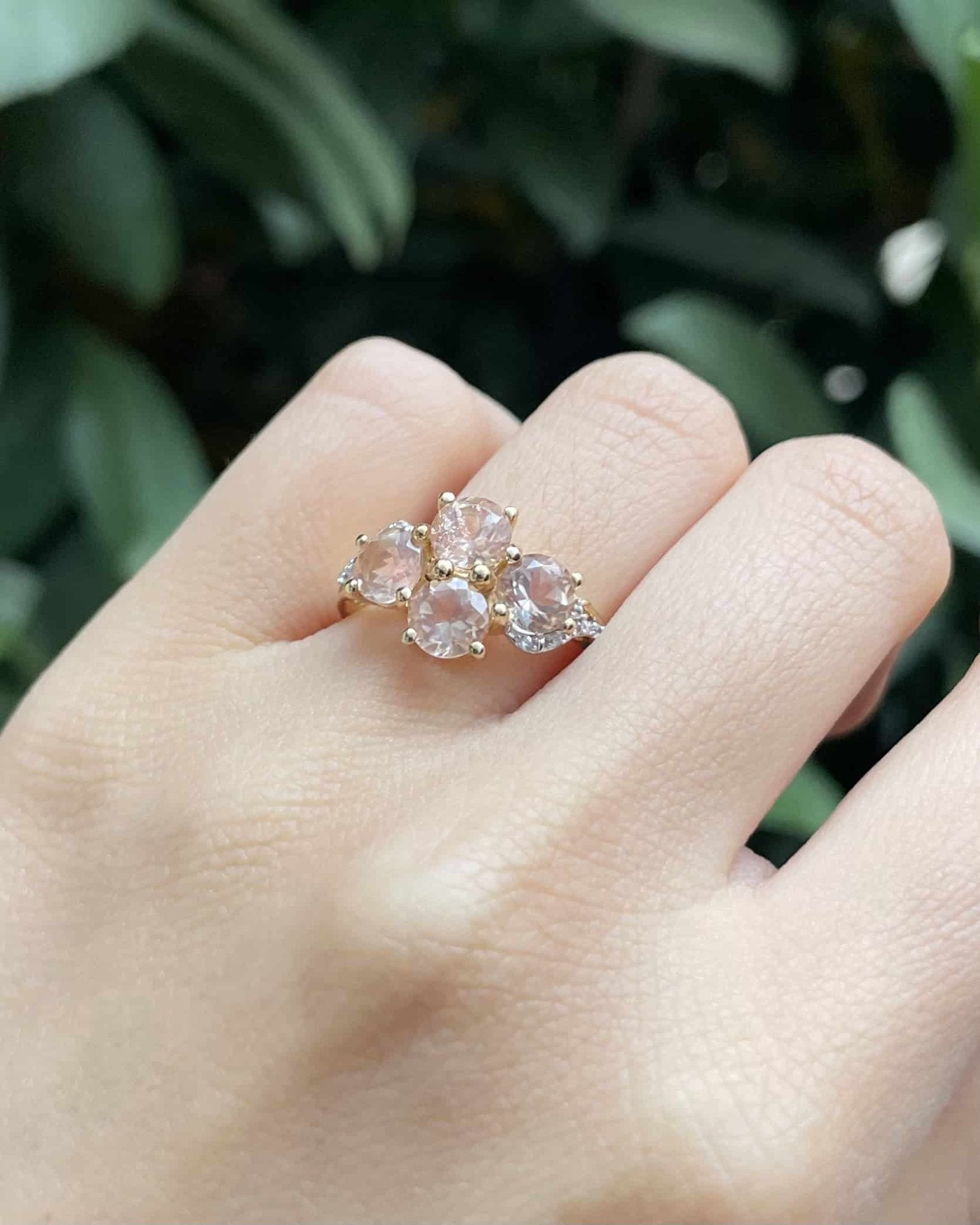 Bague Rivière 2 carats Morganites &amp; 0.10 carat Diamants "Savannah" - Elliade Paris