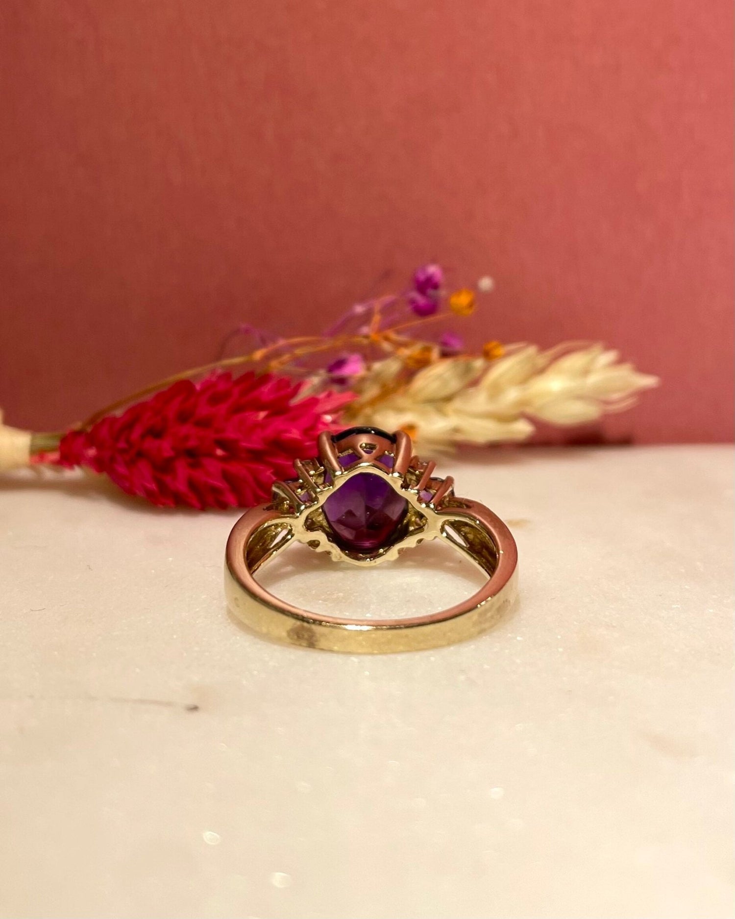 Bague Rivière Améthystes 2.80 carats &amp; Diamants &quot;Mayana&quot; - Elliade Paris