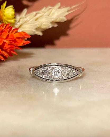 Bague Art-Déco Rivière Diamants 0.25 carat &quot;Tiana&quot;