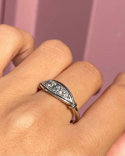Bague Art-Déco Rivière Diamants 0.25 carat &quot;Tiana&quot;