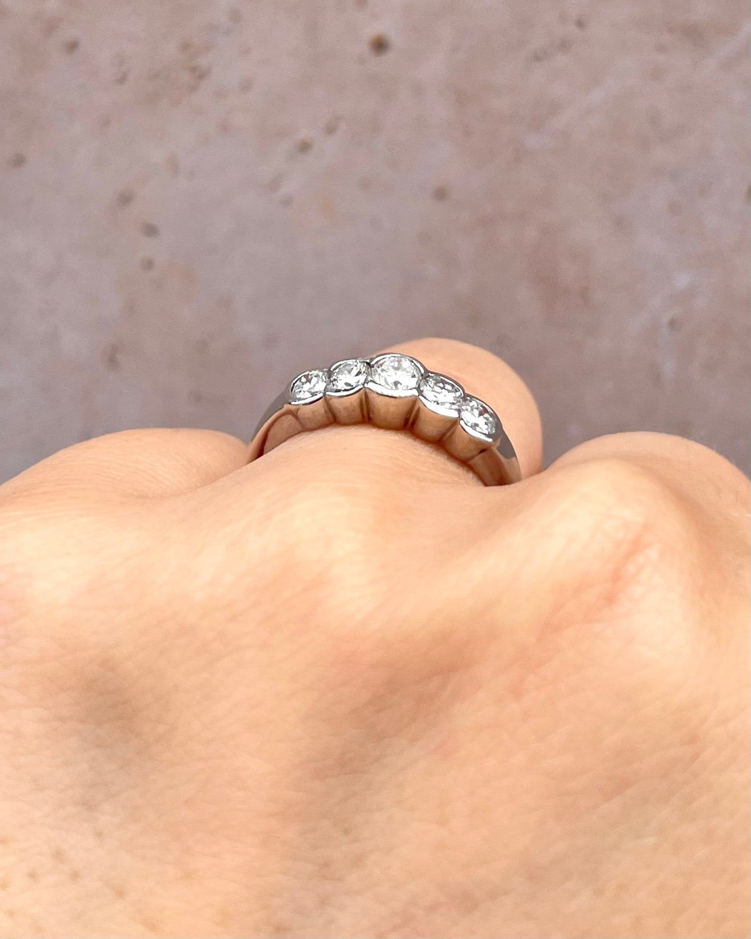 Bague Rivière Diamants 0.70 carat "Zina" - Elliade Paris