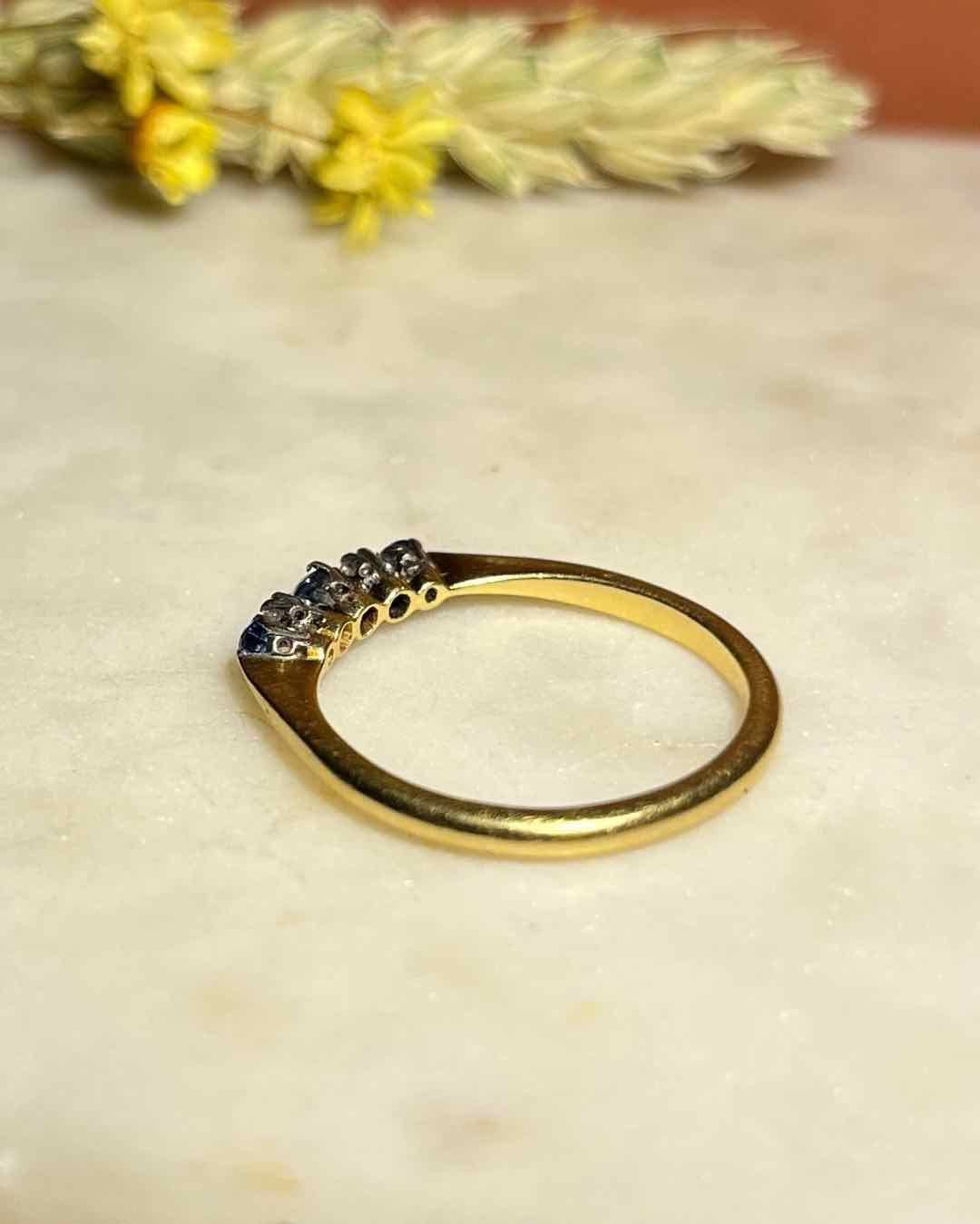Bague rivière Diamants &amp; Saphirs "Louisa" - Elliade Paris