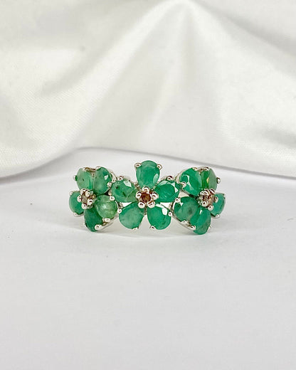 Bague Rivière Émeraudes 2.07 carats &amp; 3 Diamants "Elisa" - Elliade Paris