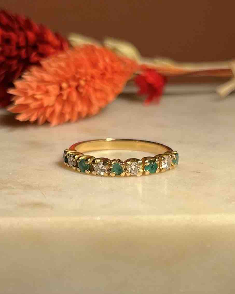 Bague rivière émeraudes &amp; diamants "Anouck" - Elliade Paris