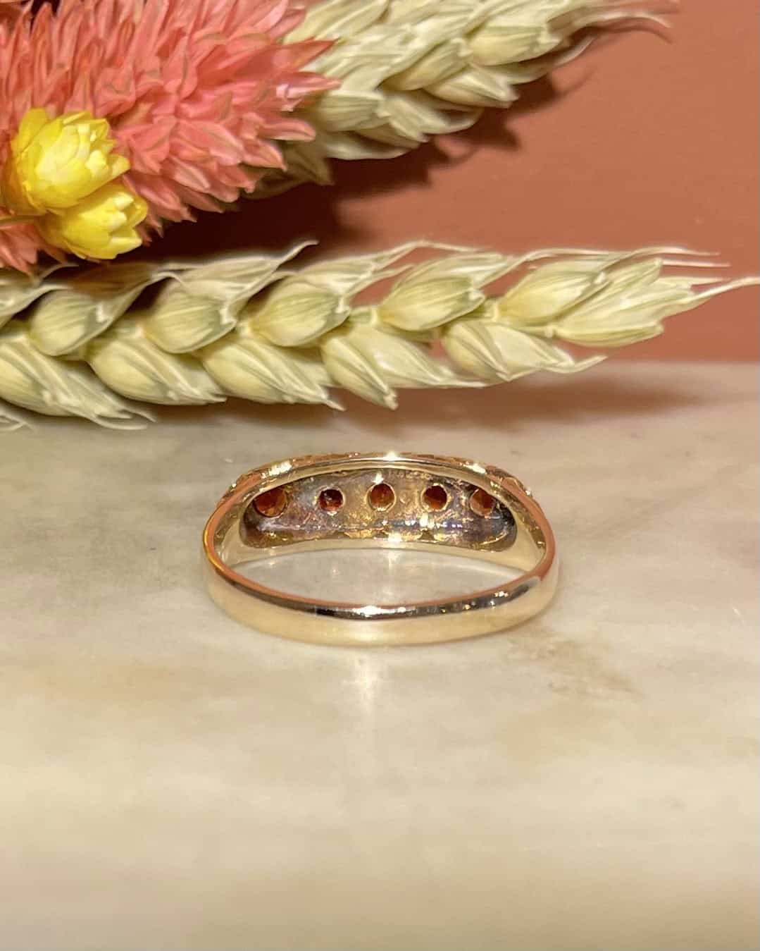 Bague Rivière Grenats 0.35 carat "Marilou" - Elliade Paris