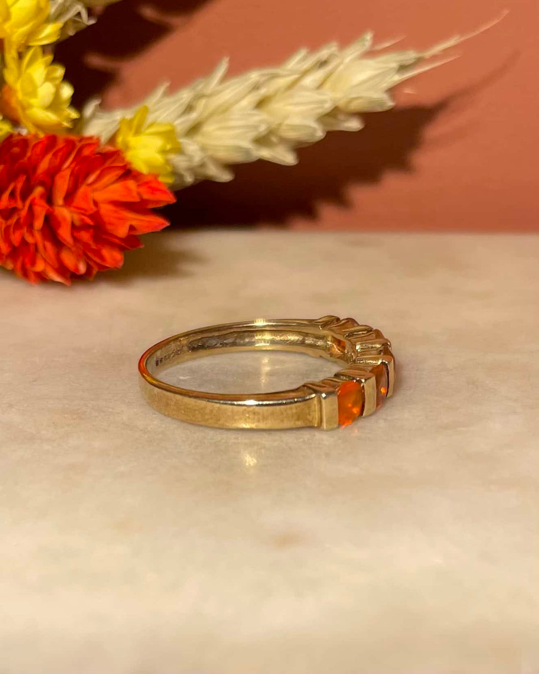 Bague rivière Opales de feu 0.50 carat &quot;Gloria&quot;