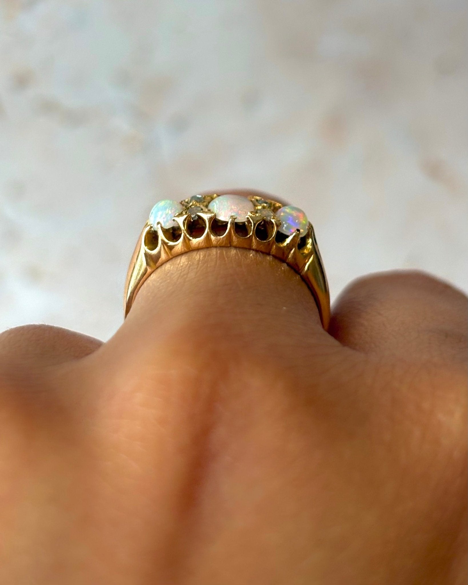 Bague Rivière Opales &amp; Diamants "Mona" - Elliade Paris