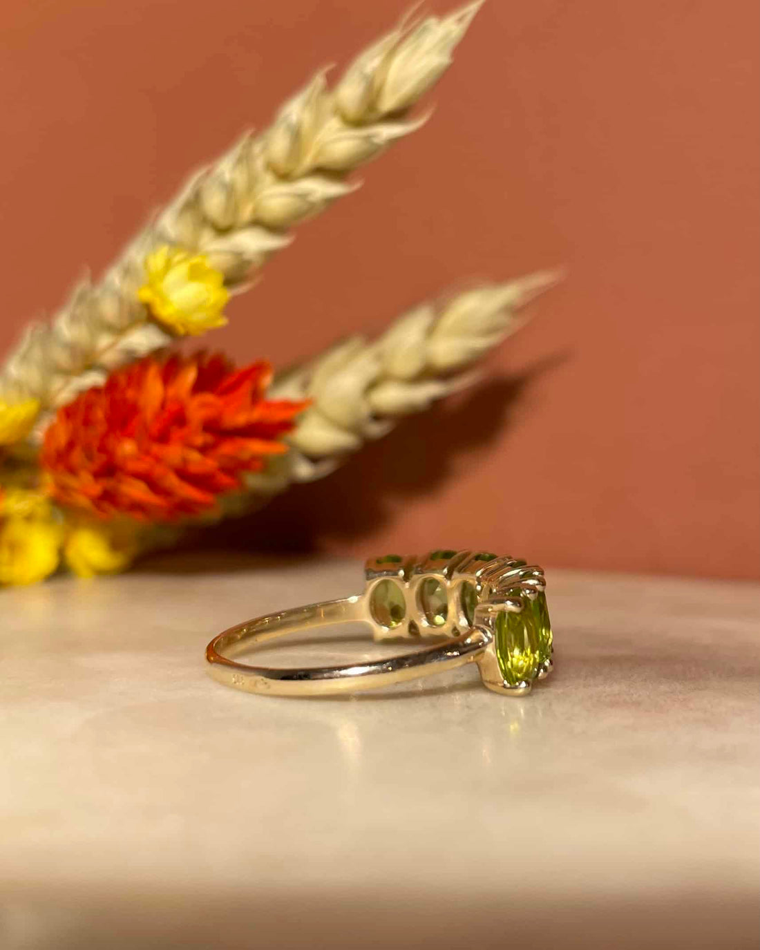 Bague Rivière péridots 3 carats "Svetlana"