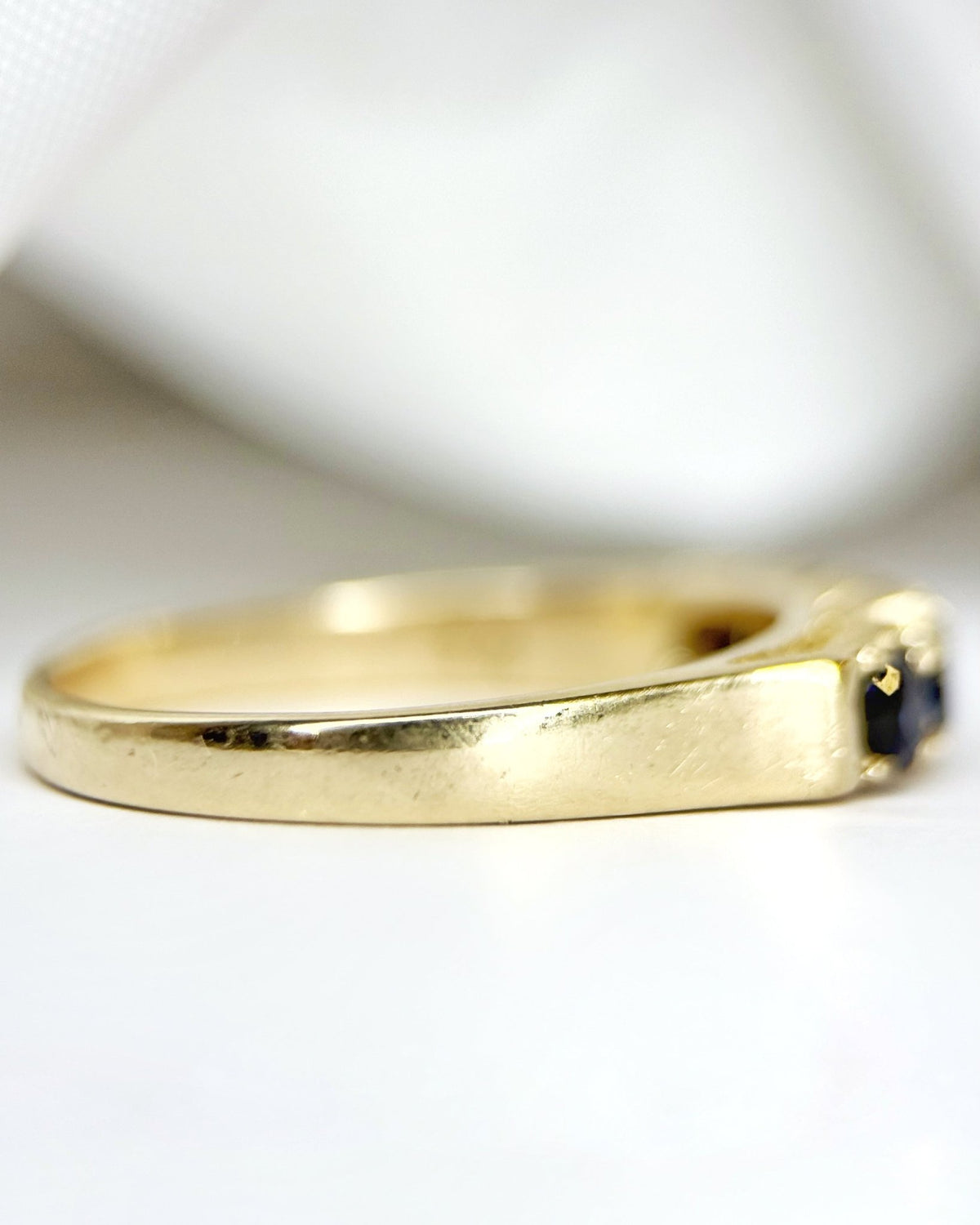 Bague Rivière Saphirs 1.20 carat "Clarisse" - Elliade Paris