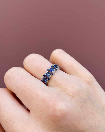 Bague Rivière Saphirs 1.30 Carat &amp; Diamants &quot;Genesis&quot; - Elliade Paris