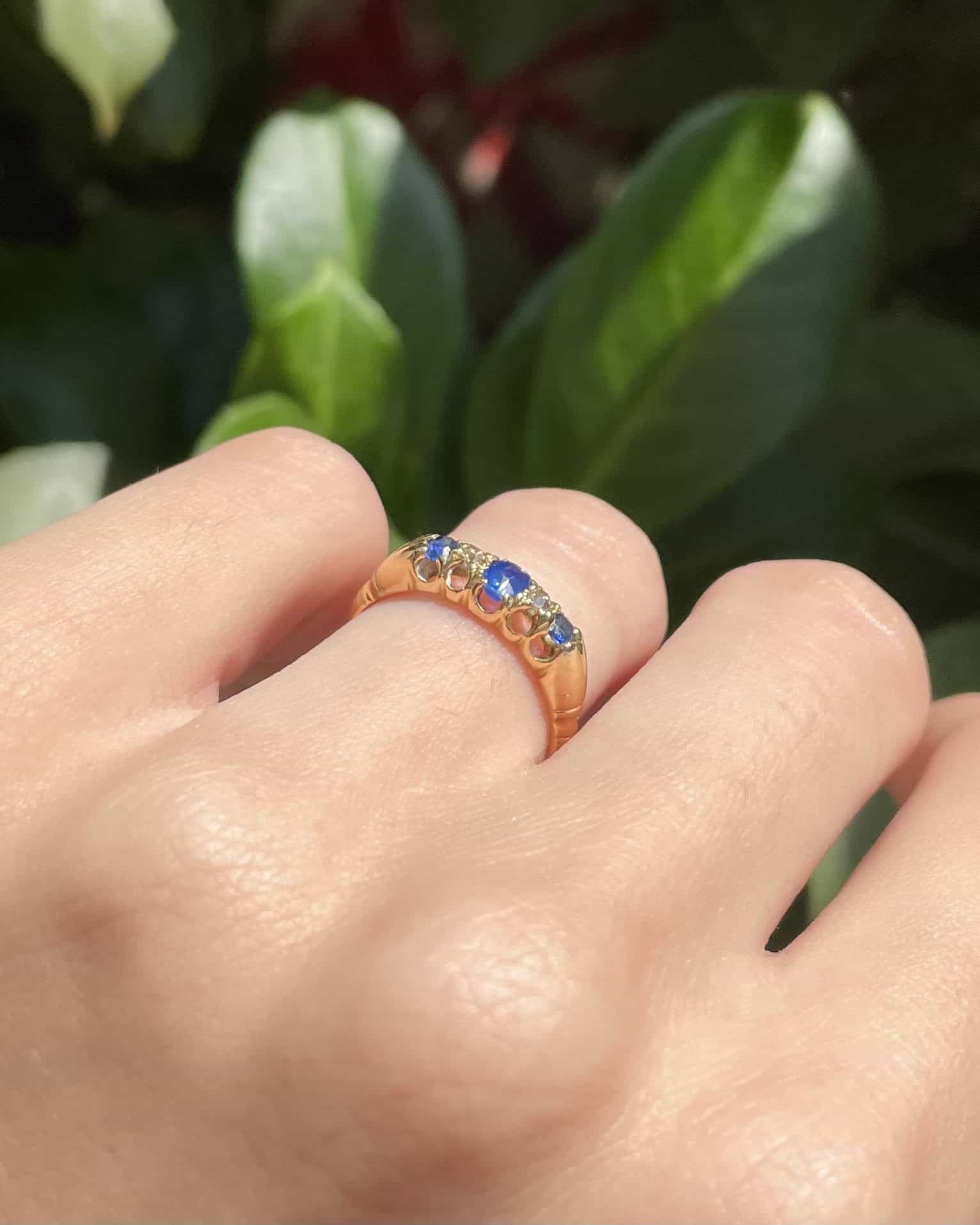 Bague Rivière Saphirs &amp; Diamants "Carrey" - Elliade Paris