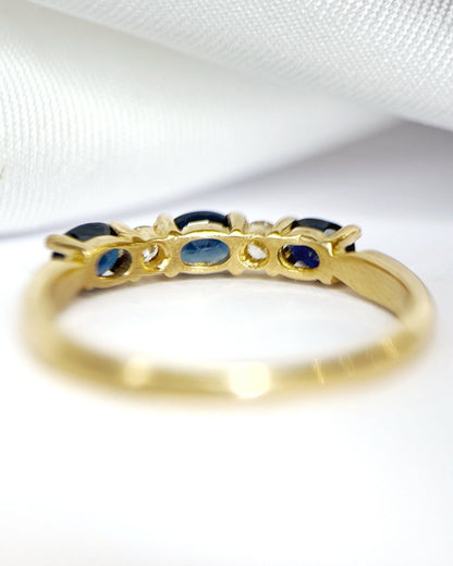 Bague Rivière Saphirs &amp; Diamants "Lisandre" - Elliade Paris