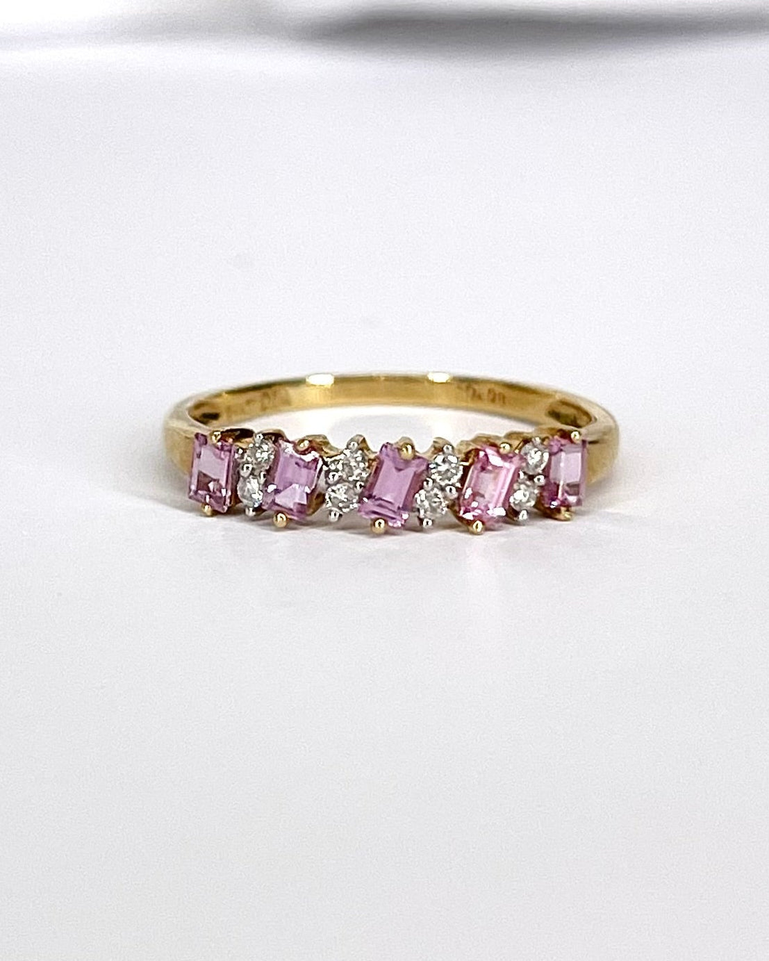 Bague Rivière Saphirs Roses &amp; Diamants "Aurélie" - Elliade Paris