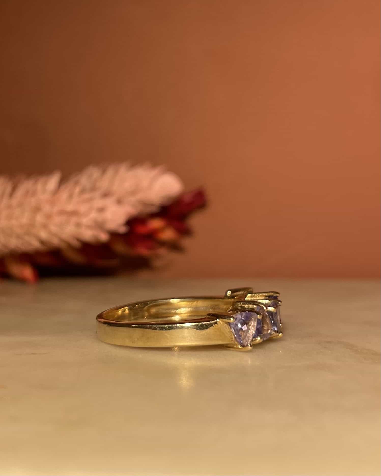Bague Rivière Tanzanites 1.30 carat "Vayk" - Elliade Paris