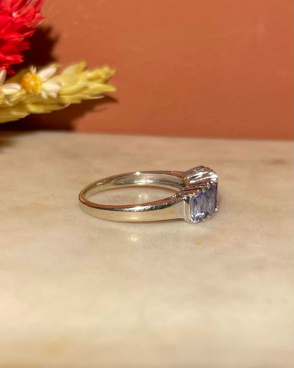 Bague rivière Tanzanites &amp; Diamants &quot;Julie&quot; - Elliade Paris