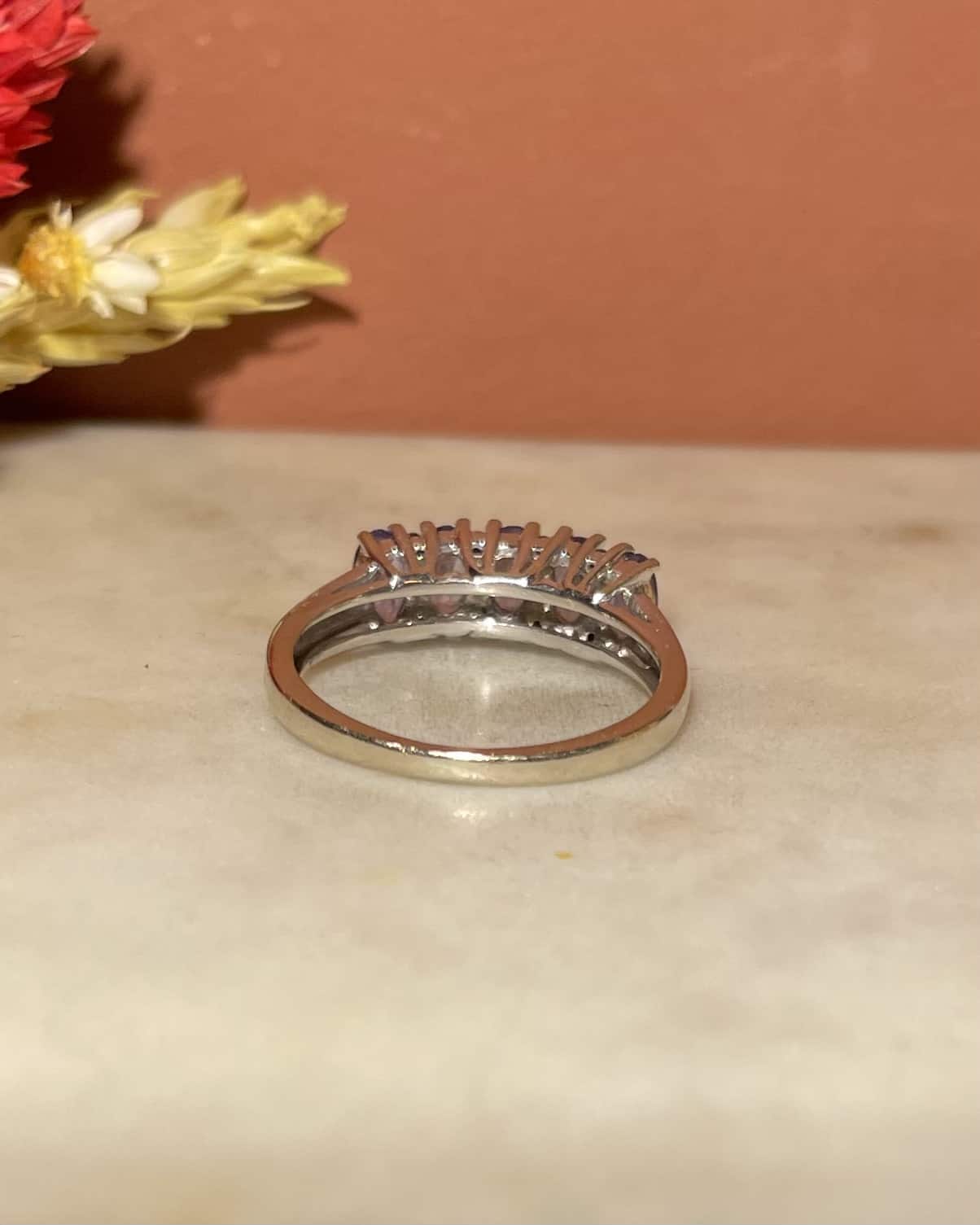 Bague rivière Tanzanites &amp; Diamants "Julie" - Elliade Paris
