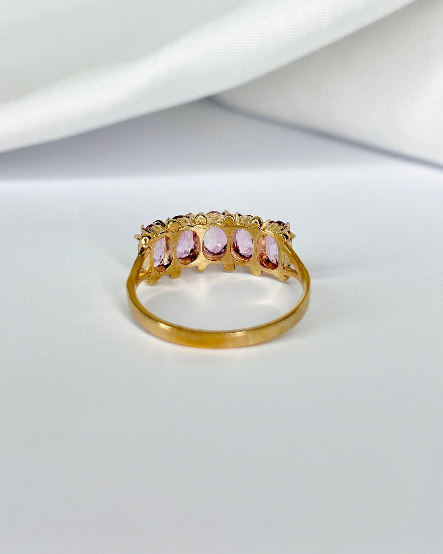 Bague Rivière Topazes Rose 1.68 carat &quot;IIia&quot; - Elliade Paris