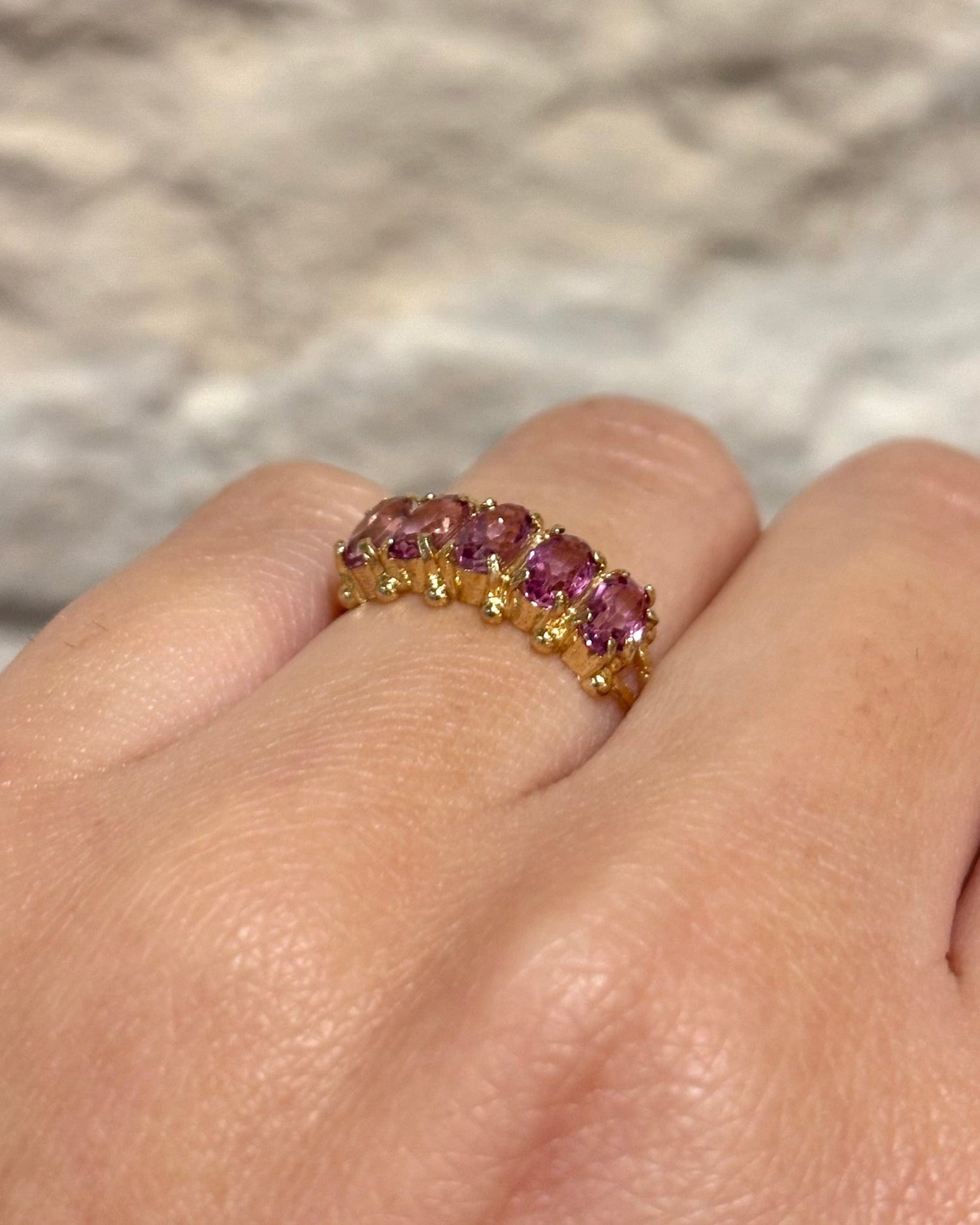 Bague Rivière Topazes Rose 1.68 carat &quot;IIia&quot; - Elliade Paris