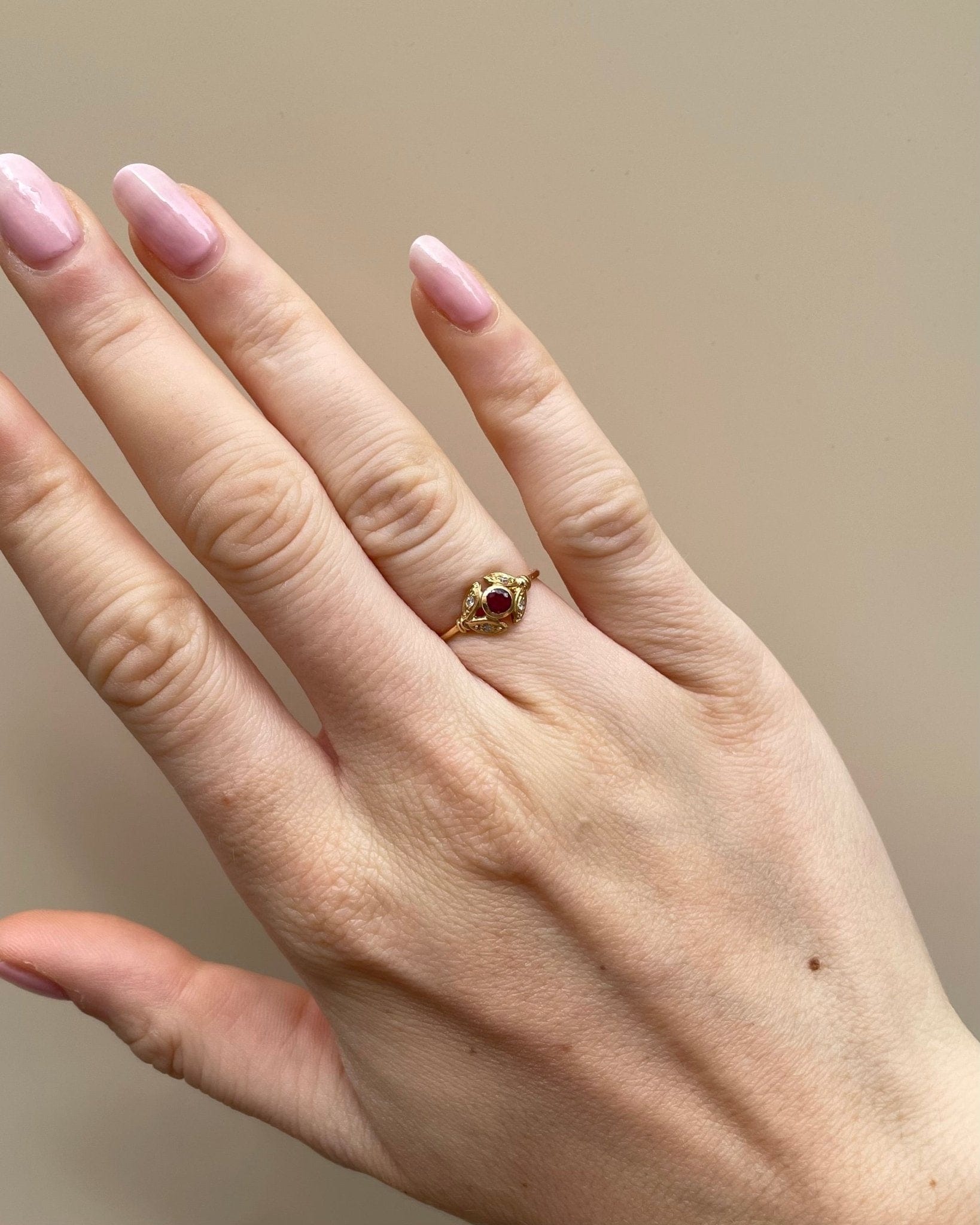 Bague Rubis 0.15 carat &amp; Diamants "Lise" - Elliade Paris