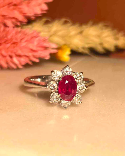 Bague Marguerite Rubis 0.90 carat &amp; Diamants 0.64 carat &quot;Clarisse&quot;
