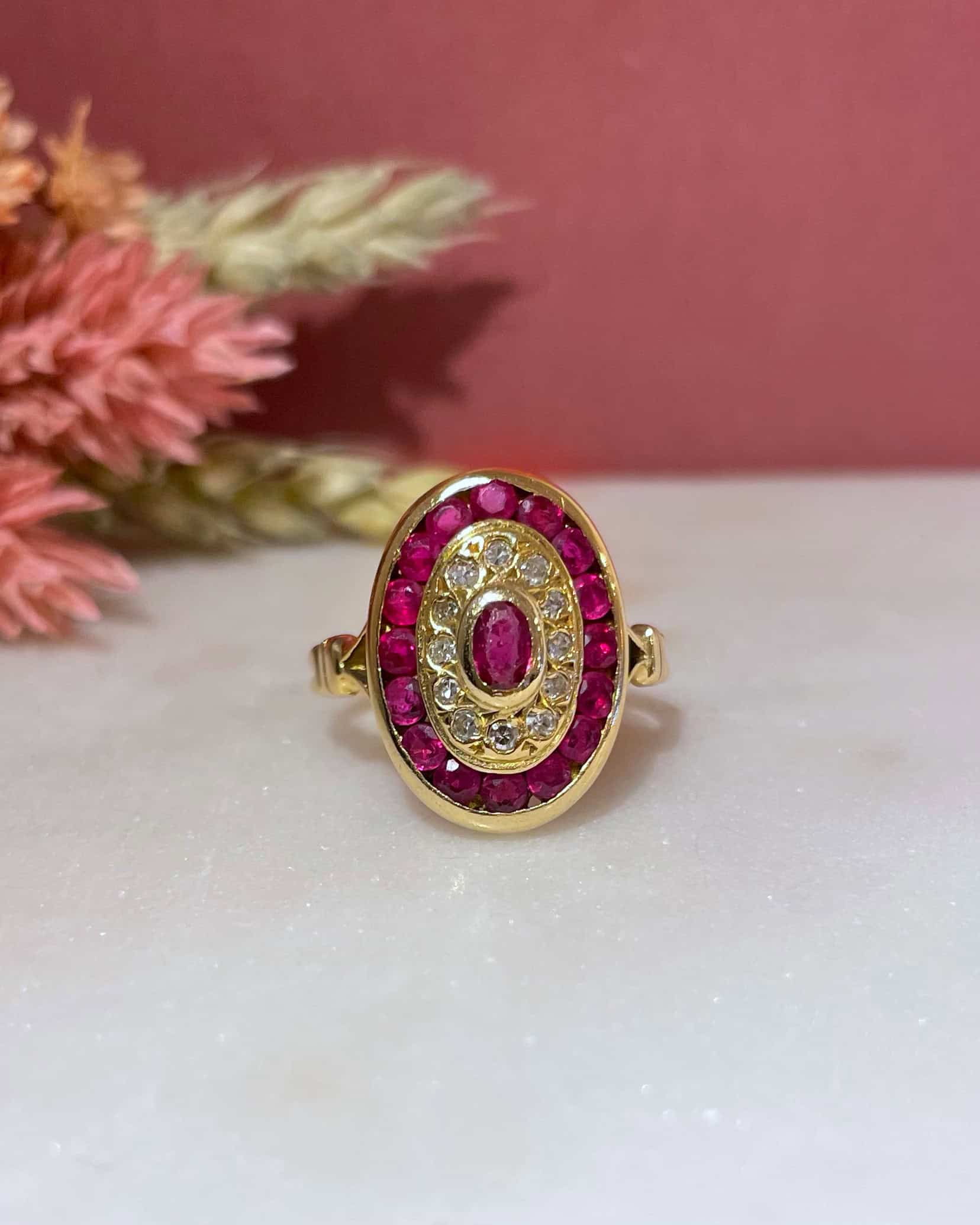 Bague Style Art-Déco Rubis &amp; Diamants "Zoya" - Elliade Paris