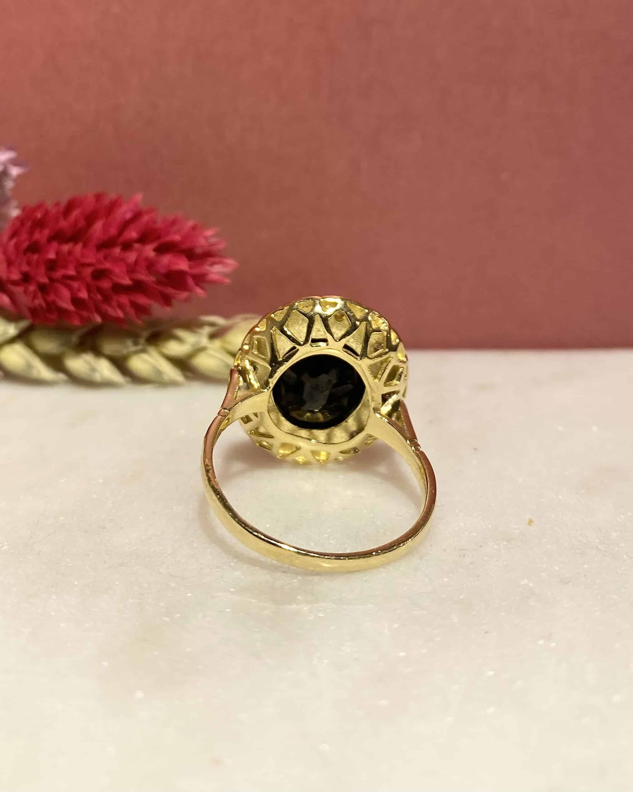 Bague Marguerite style Art-Déco Saphir 4.10 carats &amp; Diamants "Louisia"