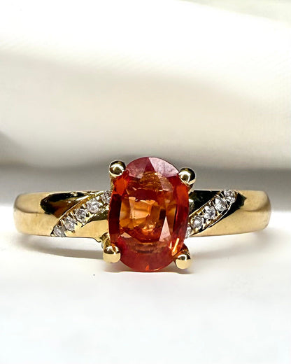 Bague Saphir Mandarine 0.90 carat &amp; Diamants "Camille" - Elliade Paris