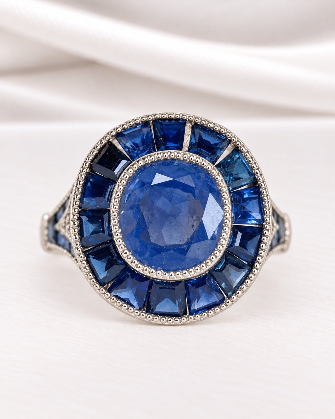 Bague Saphirs Ceylan 5.48 carats &amp; Diamants "Anne-Lise" - Elliade Paris