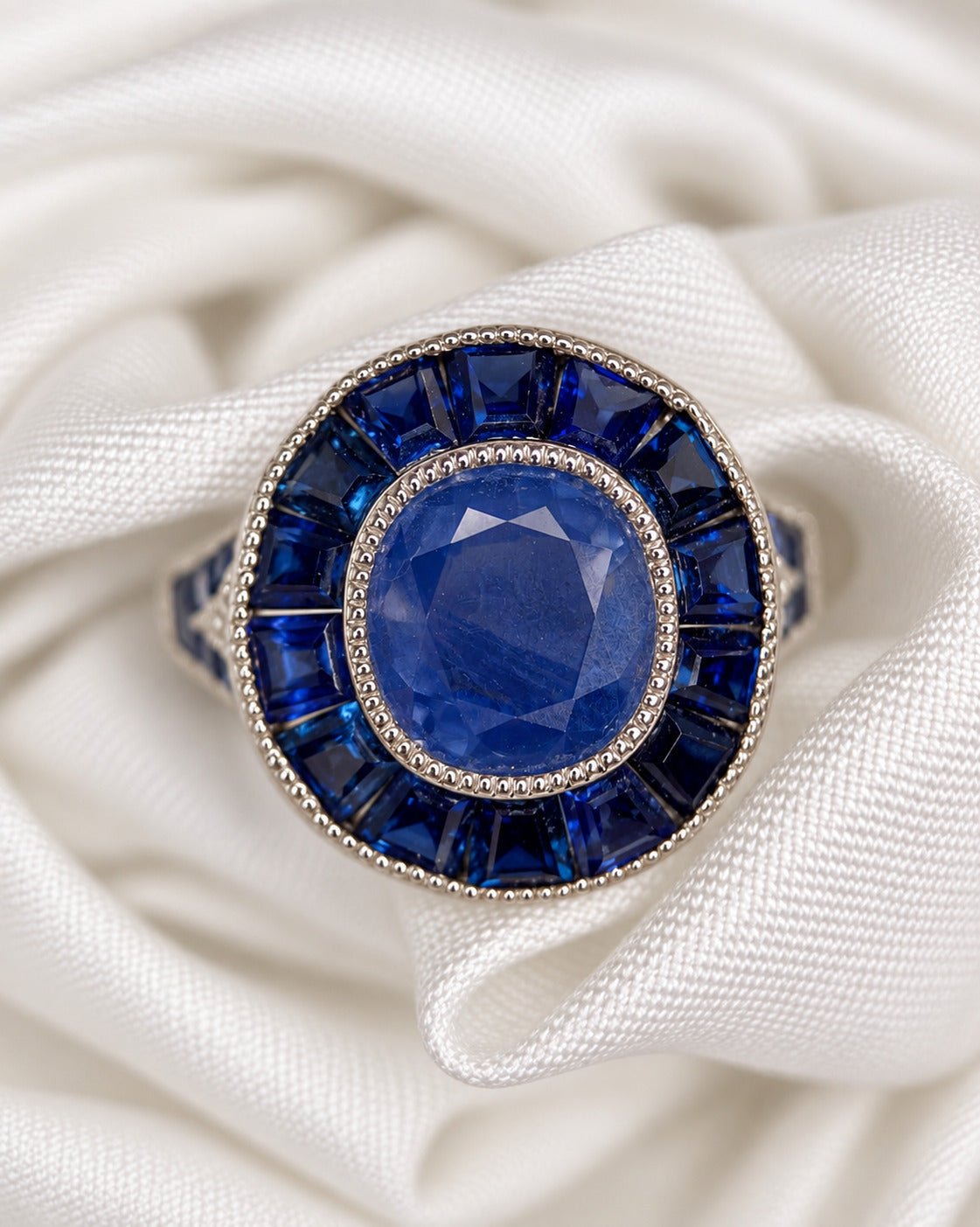 Bague Saphirs Ceylan 5.48 carats &amp; Diamants "Anne-Lise" - Elliade Paris