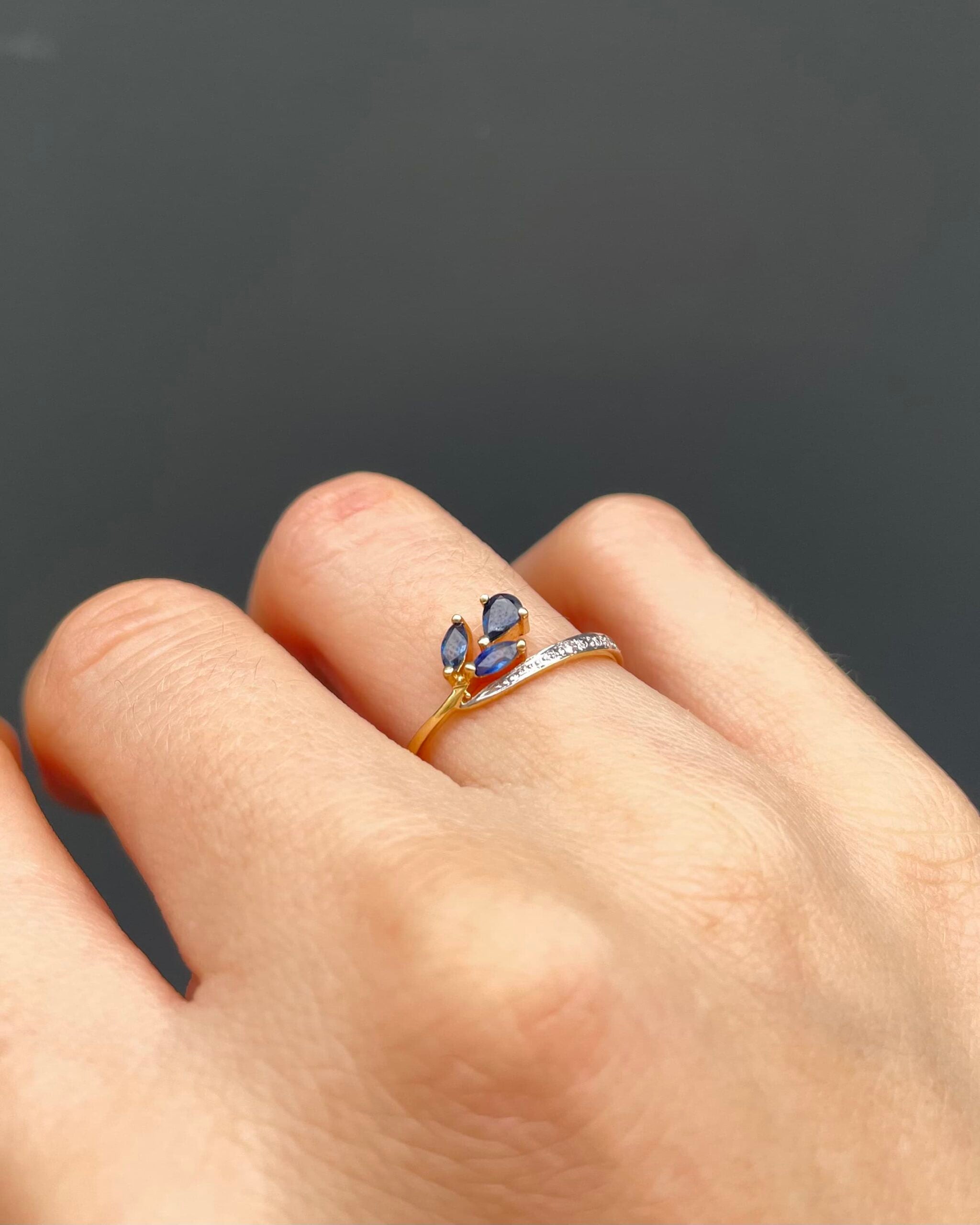 Bague Vintage Saphir &amp; Diamants &quot;Ghazal&quot;