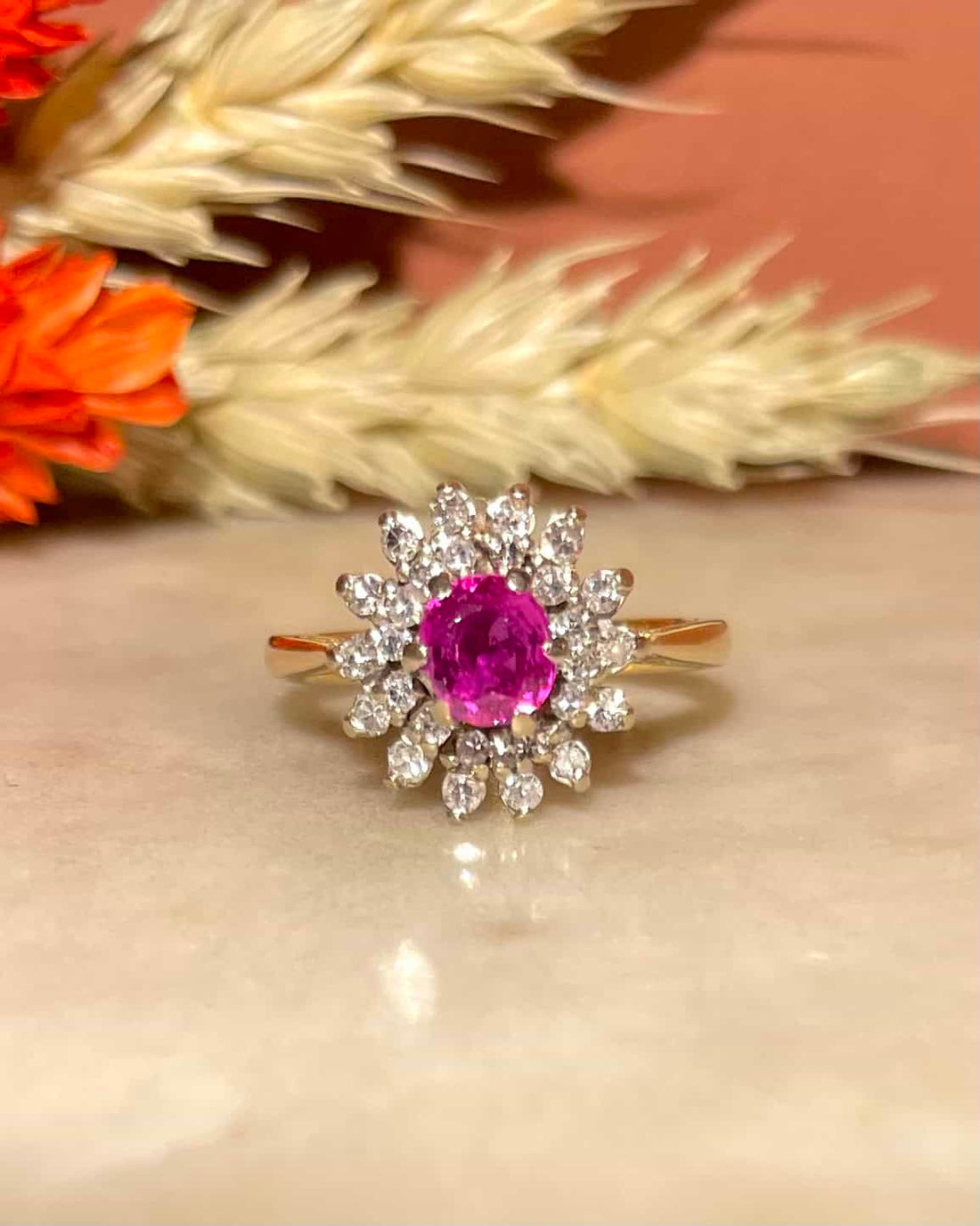 Bague Marguerite Saphir Rose  &amp; 28 Diamants &quot;Laurencia&quot;