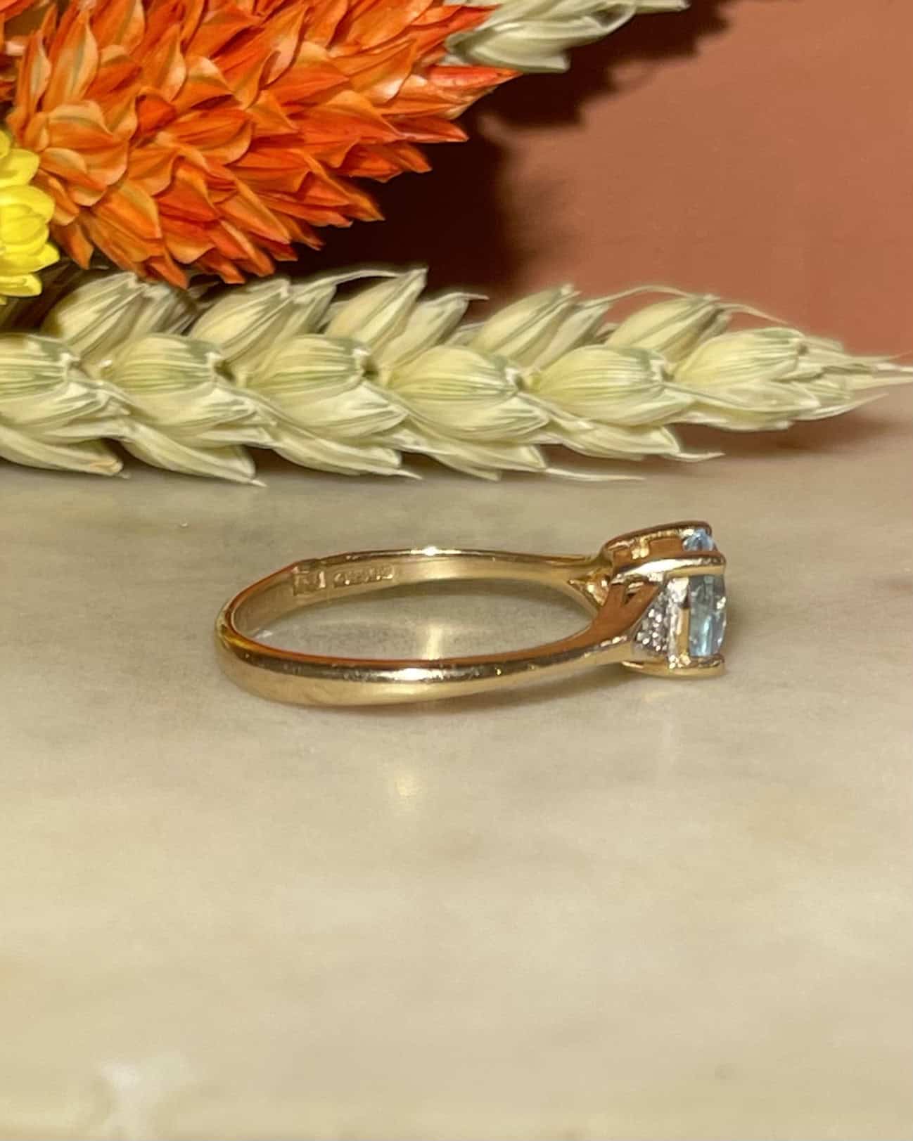 Bague Trilogie topaze &amp; Diamants "Rahem"