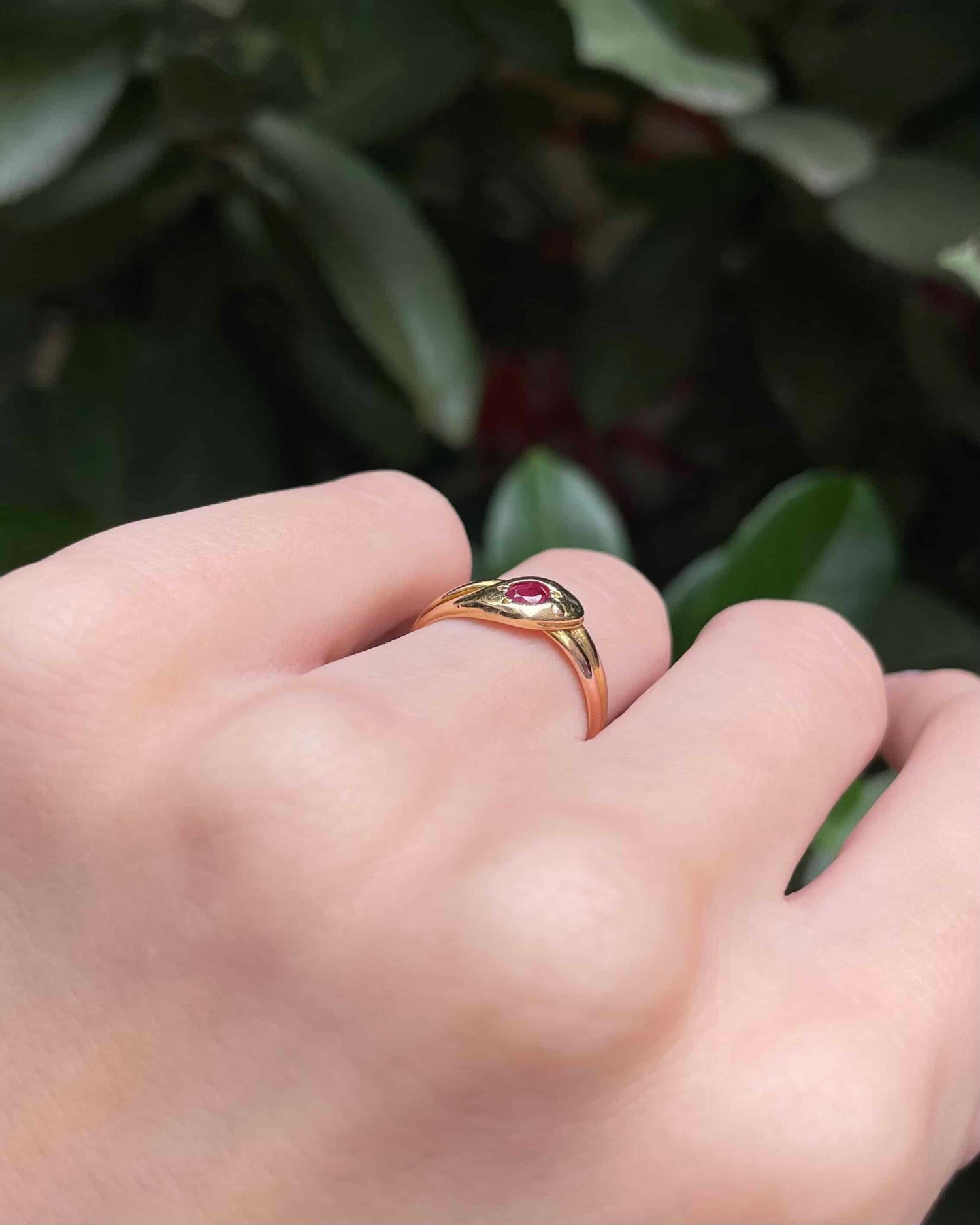 Bague Jonc Serpent Rubis &quot;Lou-Ange&quot;