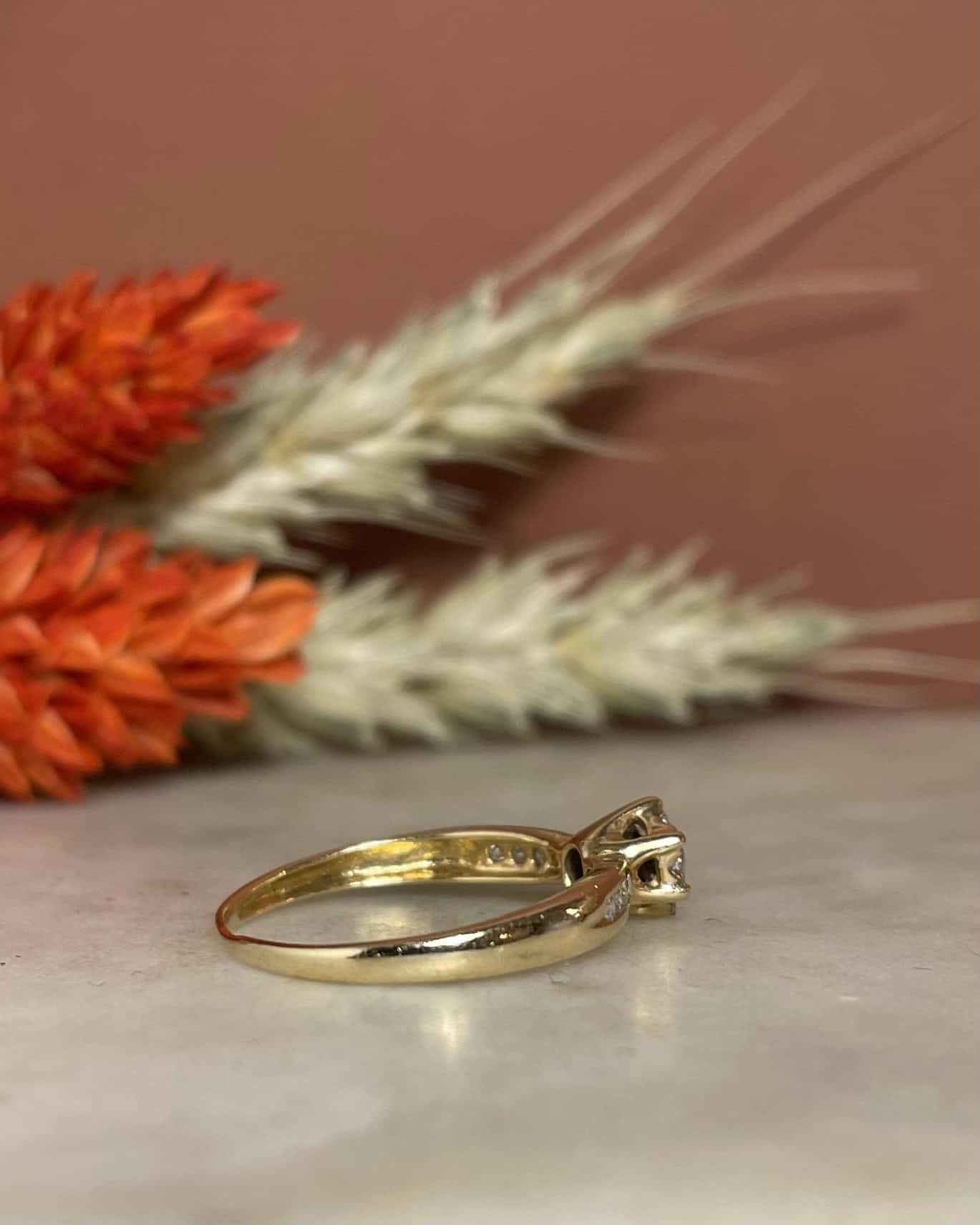 Bague Solitaire 13 Diamants Vintage "Tilly" - Elliade Paris